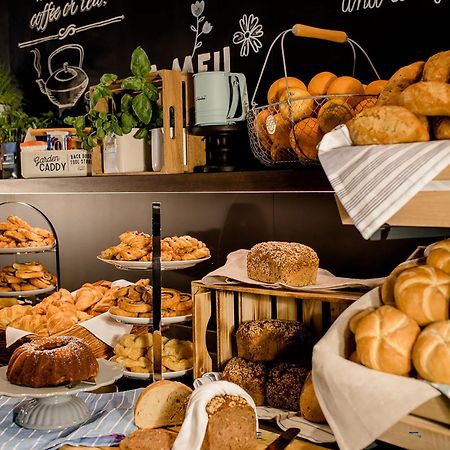 Motel One Hamburg Airport Екстер'єр фото